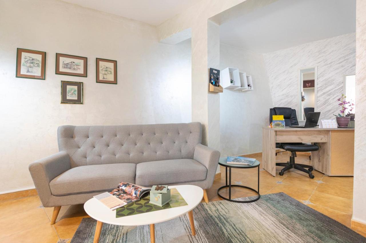 Apartments Boka Heart Котор Екстер'єр фото