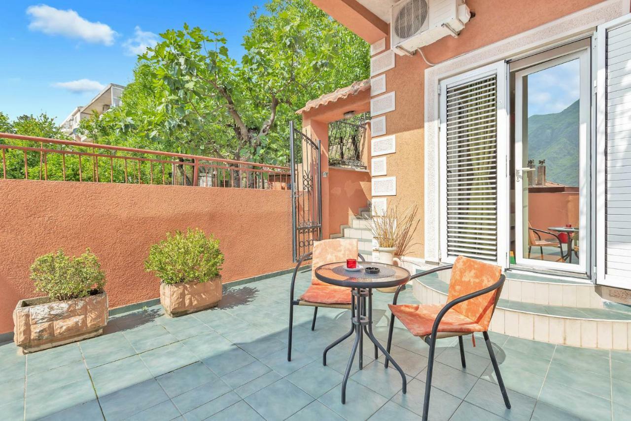 Apartments Boka Heart Котор Екстер'єр фото